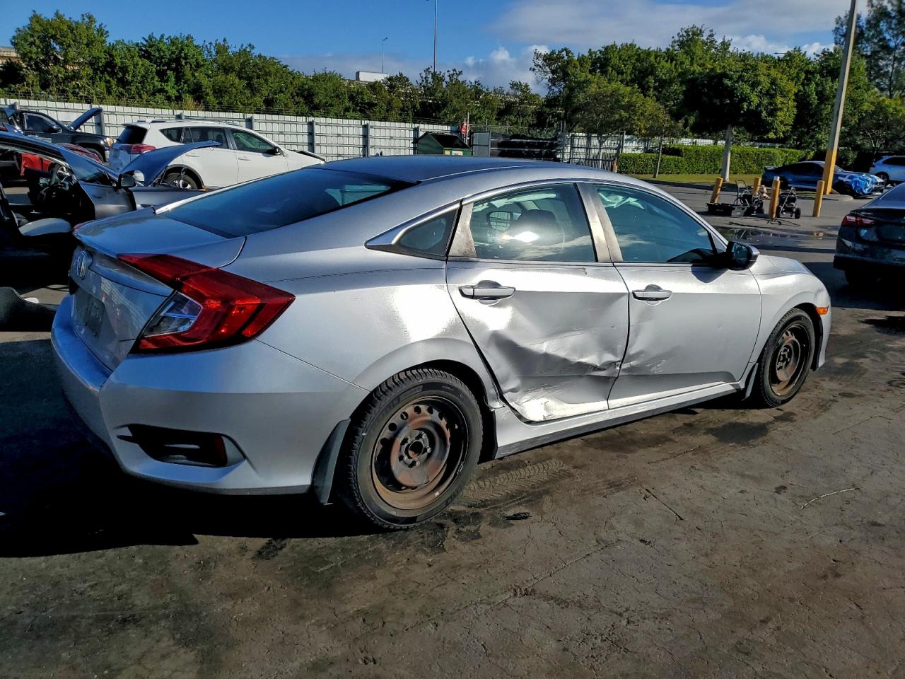 Honda Civic Lx Image 4